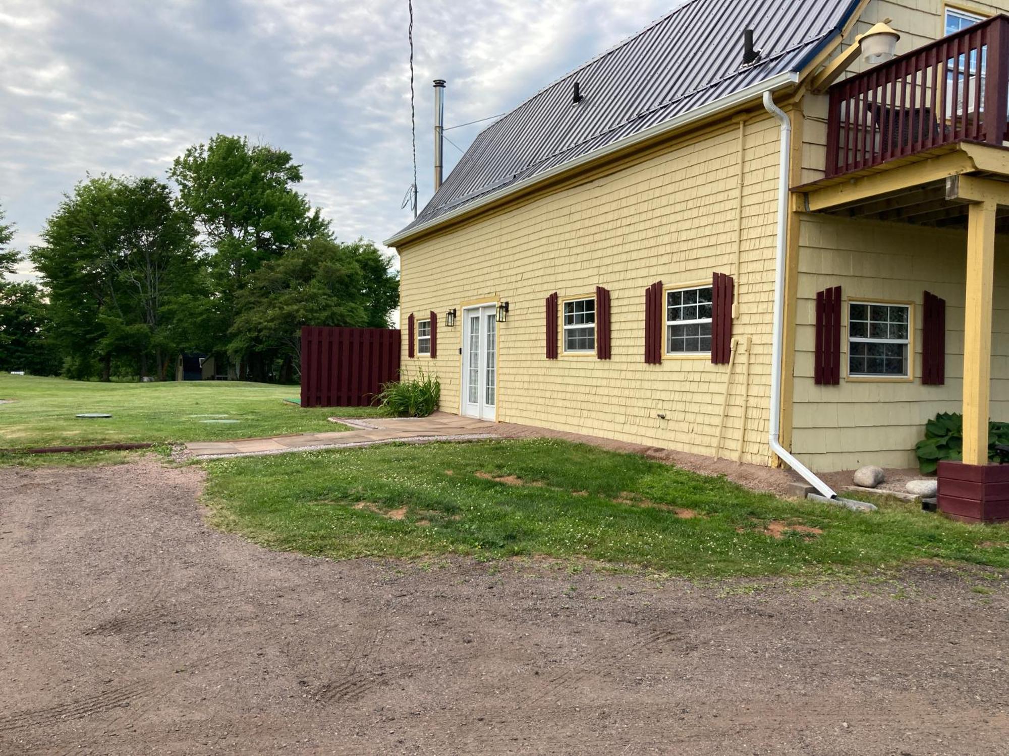 A Country Home Inn The City Charlottetown Eksteriør bilde