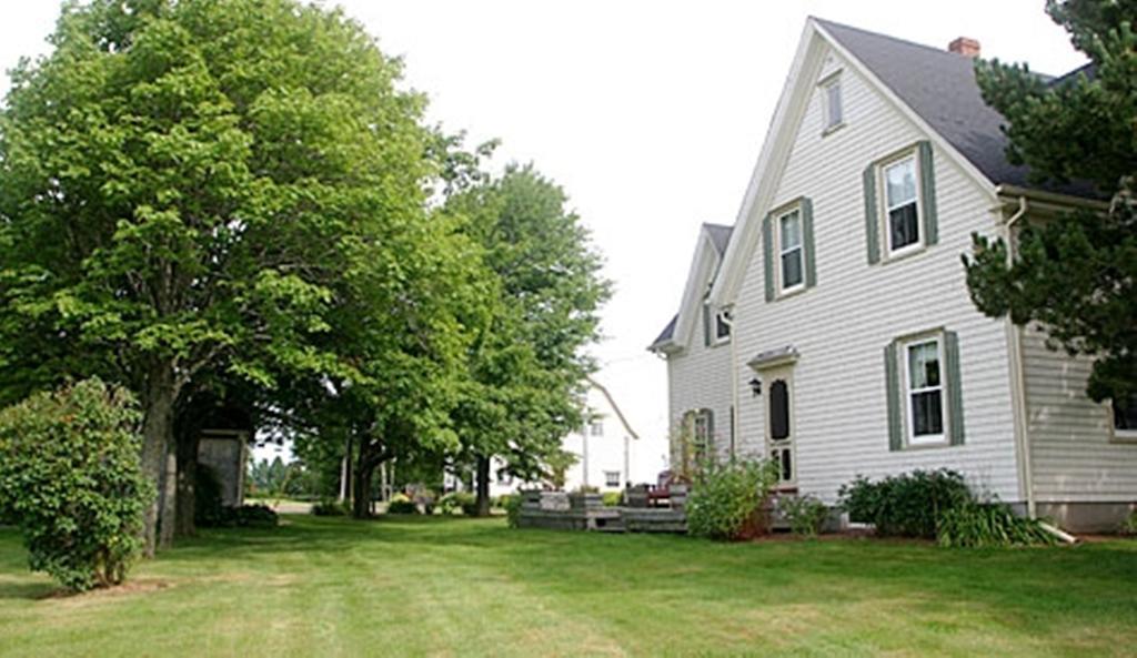 A Country Home Inn The City Charlottetown Eksteriør bilde